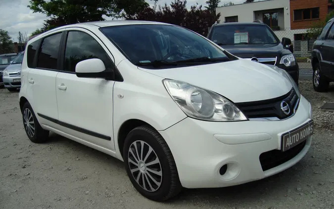 samochody osobowe Nissan Note cena 15900 przebieg: 240000, rok produkcji 2010 z Jelcz-Laskowice